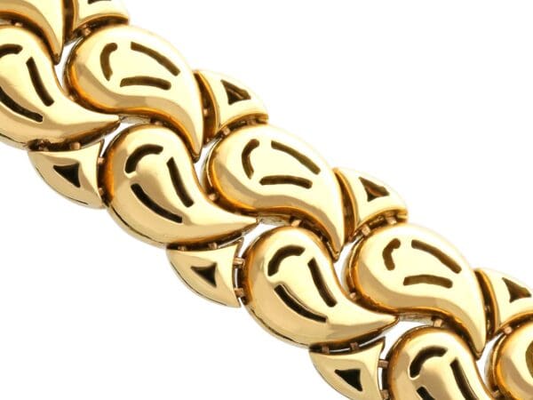 Vintage Yellow Gold Reverse Detail