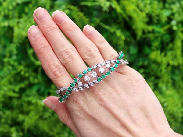 Vintage Emerald Bracelet Outdoor Shot