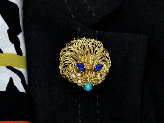 Vintage Lapis Lazuli Brooch wearing