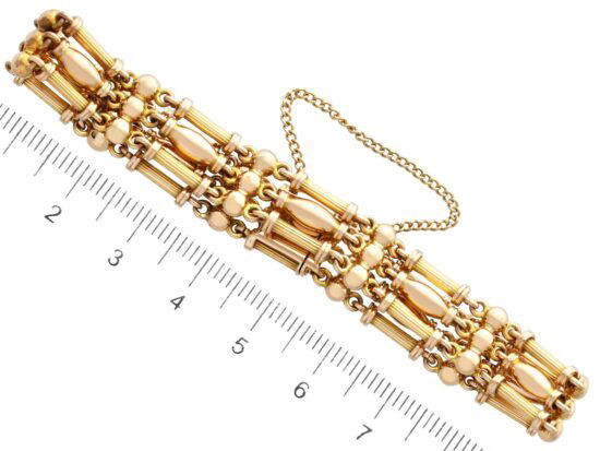 Gate Bracelet Measurement With Ruler