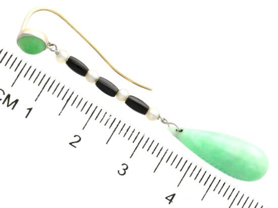 Jade Drop Earring with Onyx size