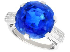 art deco Ceylon sapphire ring
