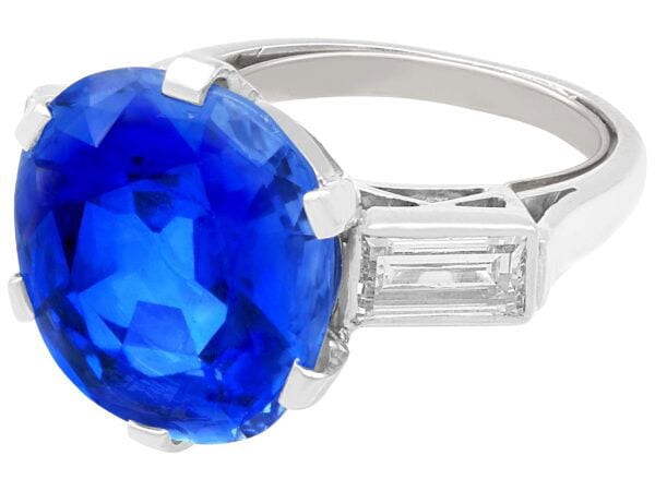 French Ceylon sapphire ring