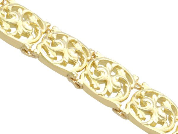 Art Nouveau Gold Bracelet Angled