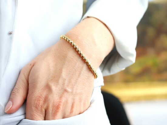 Wearing 18k Gold Bracelet