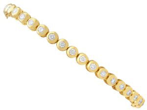 Vintage Diamond Yellow Gold Tennis Bracelet
