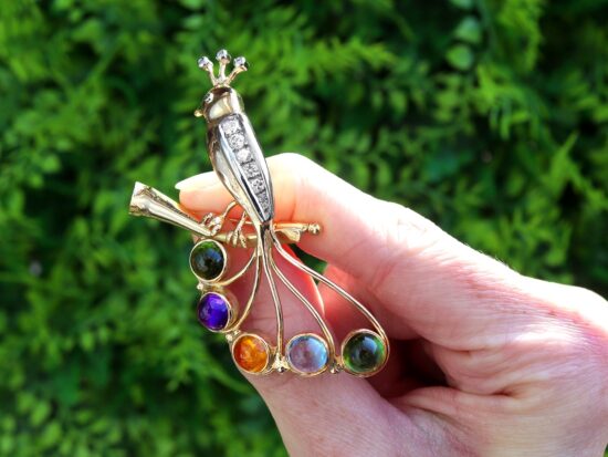Yellow Gold Bird Brooch Outside