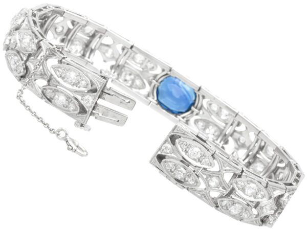 Platinum Bracelet Clasp Open Detail