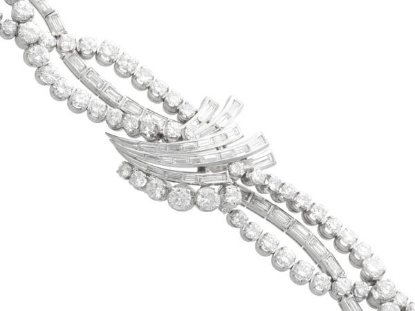Antique Platinum Close-Up