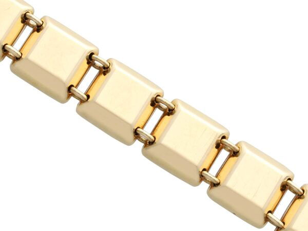Yellow Gold Bracelet Detail Close-Up