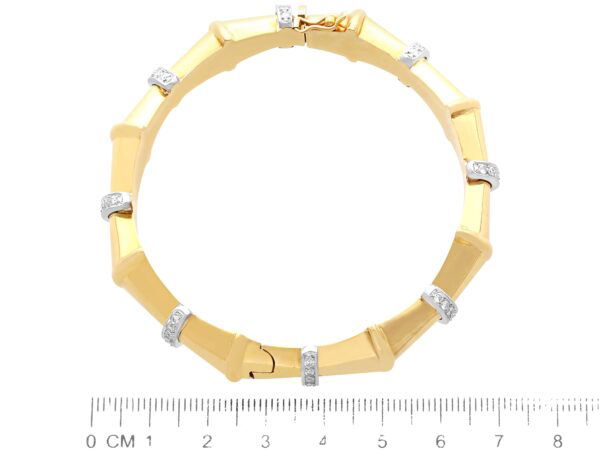 Diamond Yellow Gold Measurement View
