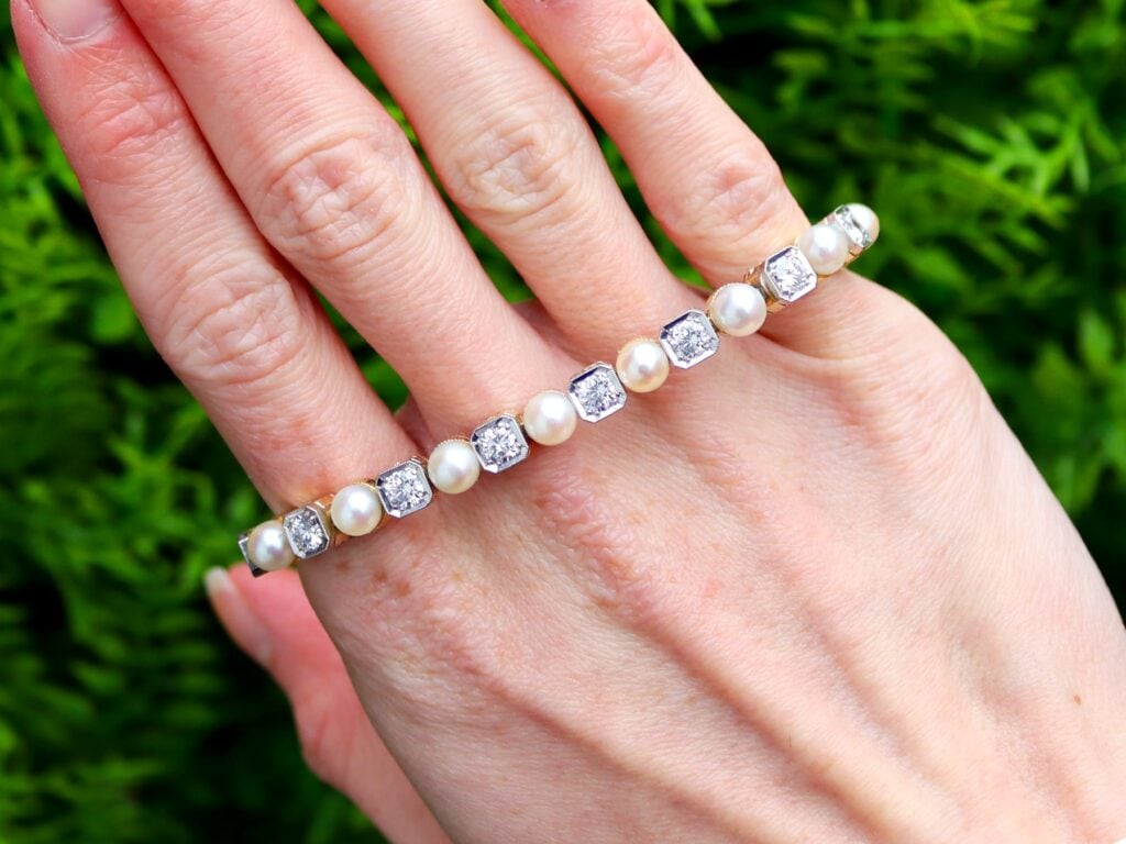 pearl and diamond line bracelet outside
