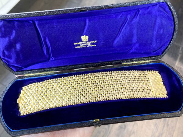 Bracelet Boxed Presentation View