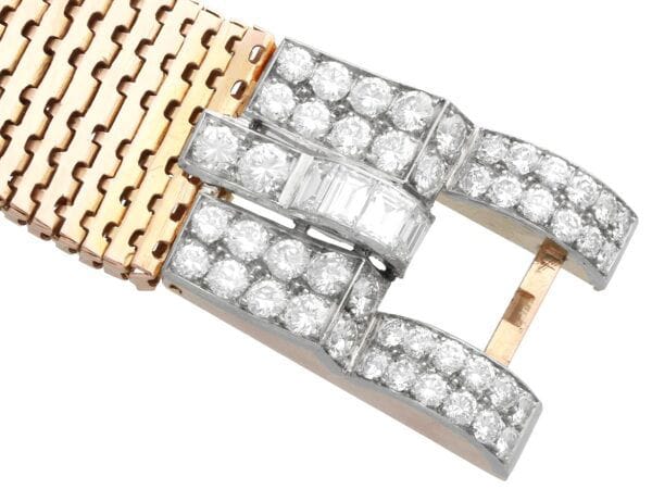Antique Rose Gold Clasp Close-Up