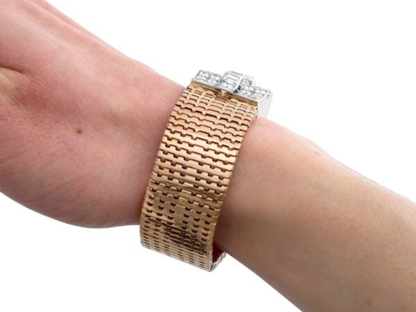 Antique Rose Gold Wrist View