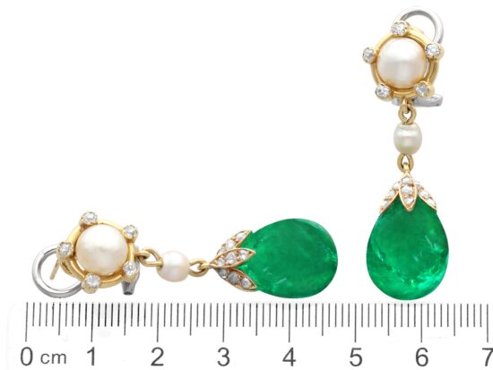 Earrings Size Reference Image
