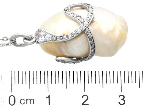 Natural Saltwater Pearl Pendant