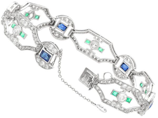 Platinum Clasp Open Detail Shot