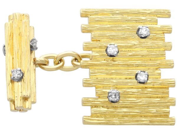 18k gold diamond cufflink