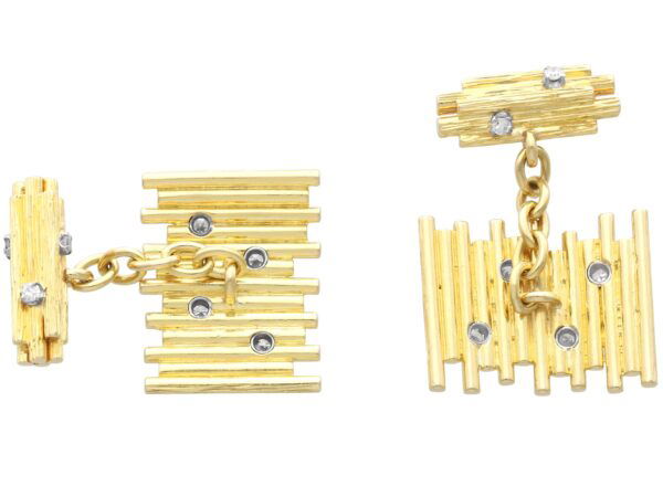 reverse of vintage cufflinks in gold