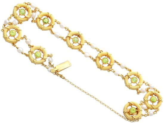 Peridot Pearl Bracelet Clasp Open