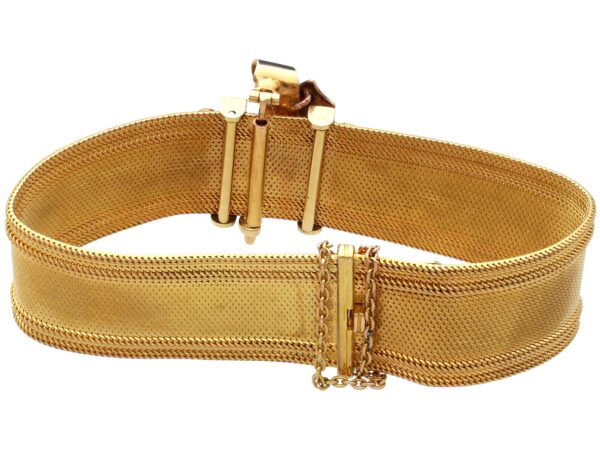 Victorian Gold Bracelet Closed Fastening