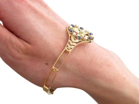 Antique Yellow Gold Wrist View