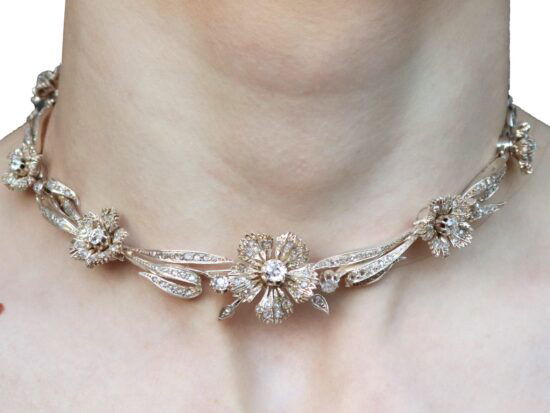 choker diamond floral