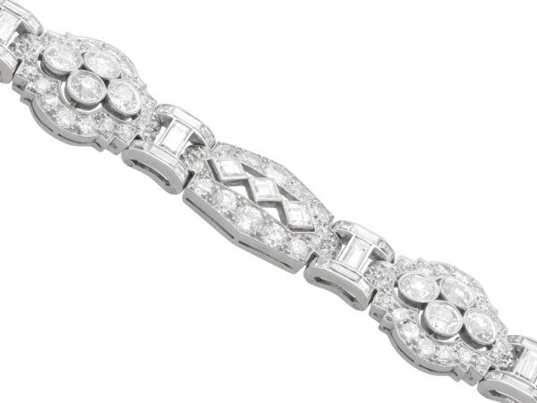1920s 18 Carat Diamond Bracelet