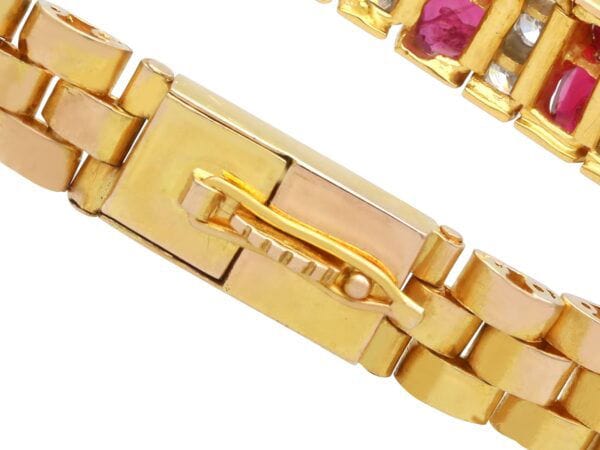 Vintage Ruby bracelet clasp closed