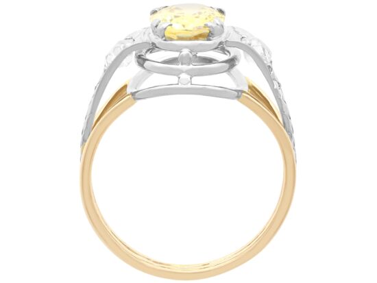 Diamond Shoulder Ring Detail