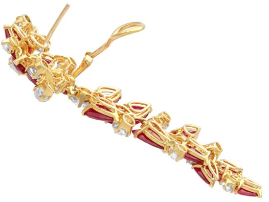 Chandelier Earring Reverse Detail