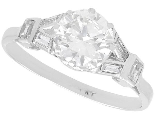 Art Deco Diamond Solitaire Ring in Platinum