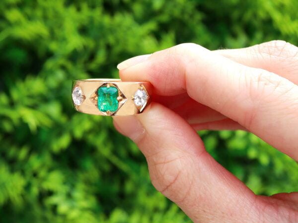 antique emerald and diamond gold band outside