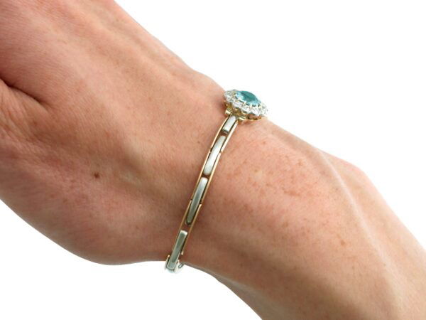 Antique Yellow Gold Wrist View