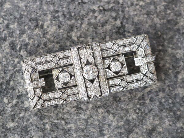 1920s rectangular art deco brooch