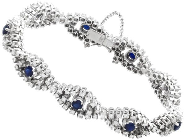 White Gold Diamond Link Detail
