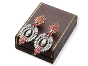 Why Drop Earrings Became a Signature of Art Deco Jewellery