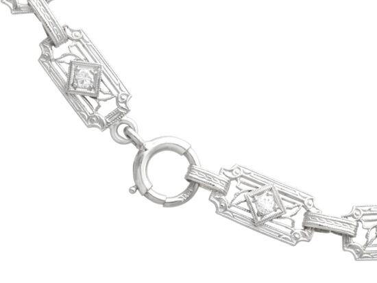 Gold Bracelet Clasp Closed