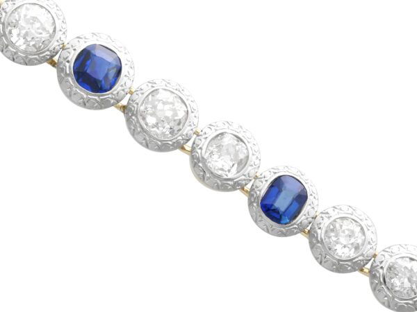 Antique Sapphire Diamond Close-Up