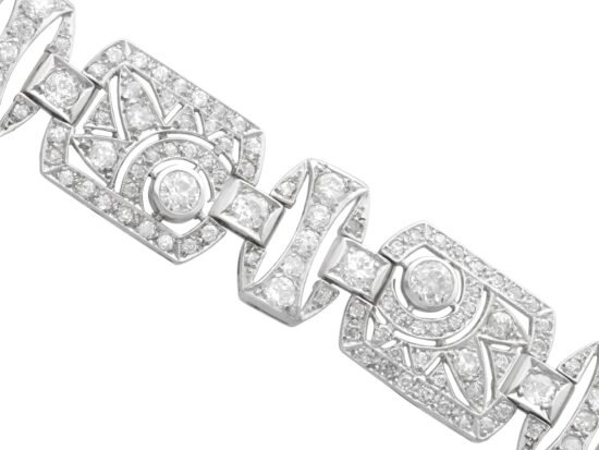 Diamond Bracelet Setting Detail