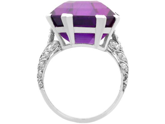 Amethyst and 0.28ct Diamond Dress Ring
