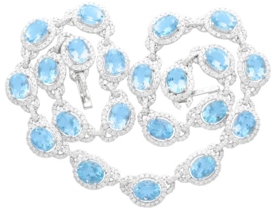 Contemporary Aquamarine Necklace Front
