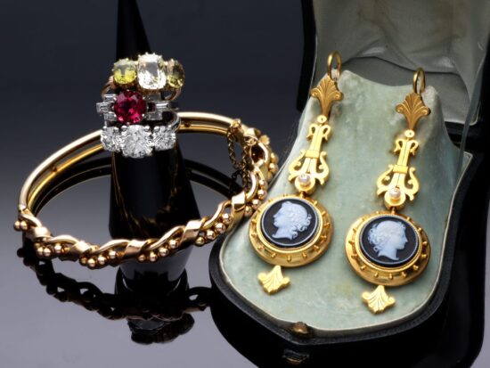 Yellow Gold and Gemstone Jewelllery