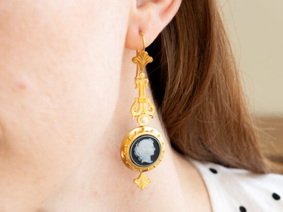 Antique Earrings Wearing Image