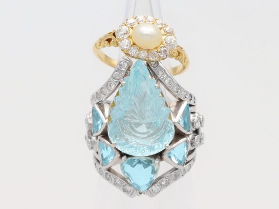 Aquamarine Abdomen Ring Detail