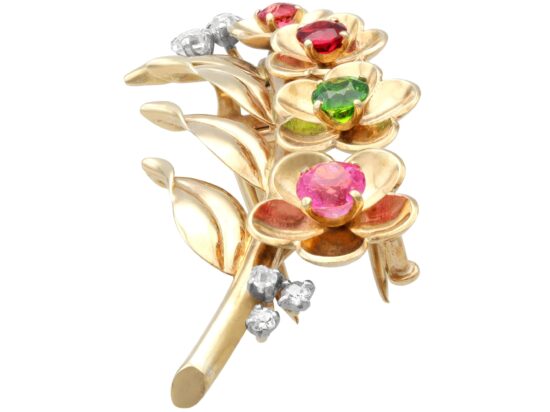Graduating Flower Brooch Design
