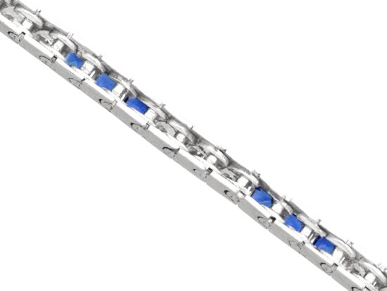 Articulated Square Link Detail