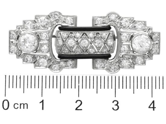 Brooch Measurement Size Reference