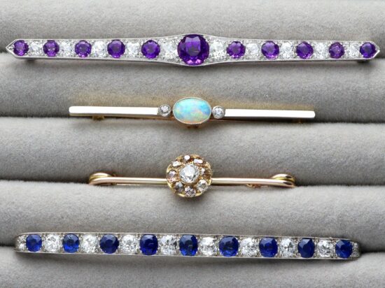 bar brooches